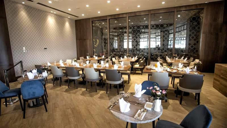 Готель Dedeman Tokat Екстер'єр фото
